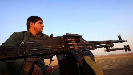 Komentář: Vlčkova 'mírová mise' a české zbraně v rukou IS