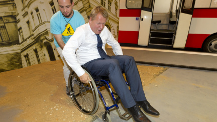 Spor s Babišem může Němečkovi zlomit vaz