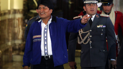 Aktualizováno: Domorodý socialista Morales je nejspíš opět prezidentem Bolívie