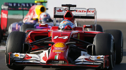 Alonso ve Ferrari končí, potvrdil nedávný šéf stáje. Nechce dál čekat na titul