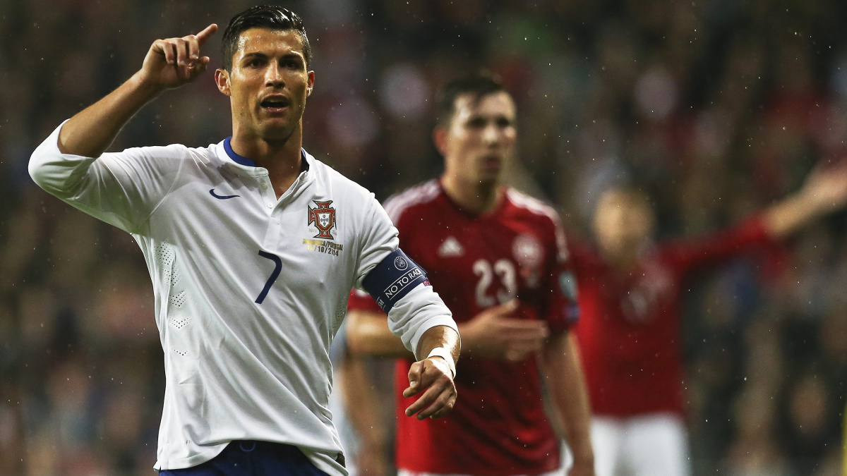 Ronaldo září na hřišti i na Facebooku. Má přes 100 milionů fanoušků