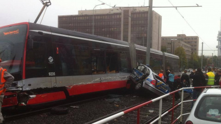 Srážka za 30 milionů vyvolala rozruch na pražském Žižkově