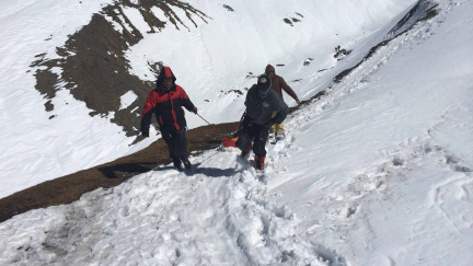 Češi v Nepálu jsou v bezpečí. Stále se ale pohřešuje 19 lidí