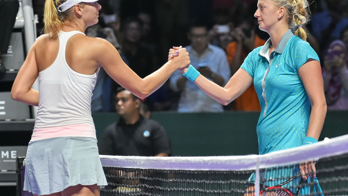 Skvěle! Kvitová smetla Šarapovovou a udržela naději na postup