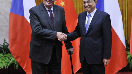 Zeman pochleboval Číně. Věří prý v připojení Tchaj-wanu