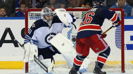 Pavelec se v NHL blýskl čistým kontem, Češi režírovali výhru Devils