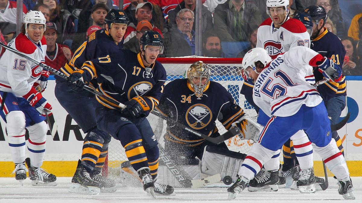 Brankář Neuvirth v NHL znovu zazářil, Buffalu vychytal bod