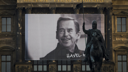 Na oxfordské univerzitě odhalí Havlovu lavičku