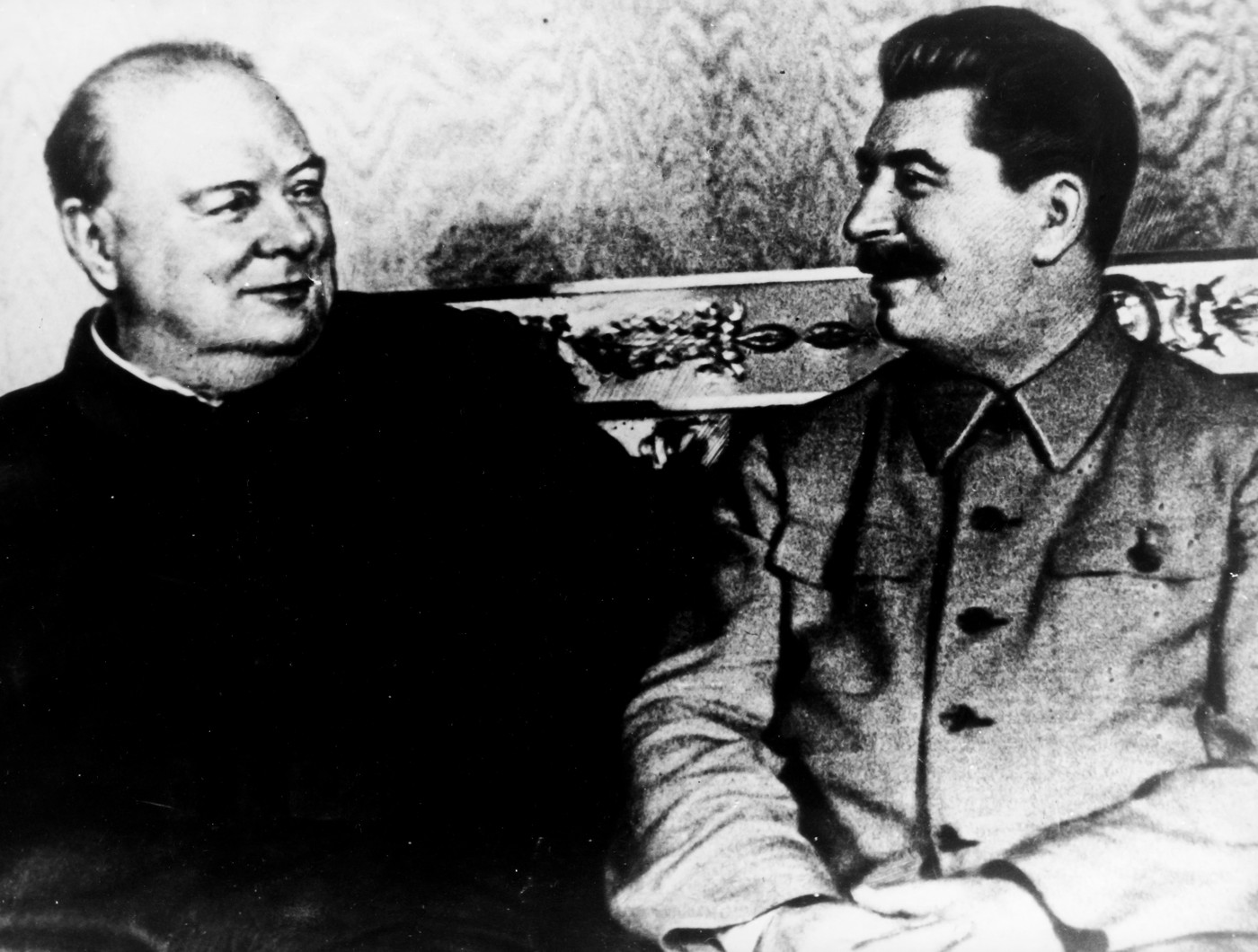 Churchill chtěl po Američanech, aby shodili jadernou bombu na Kreml