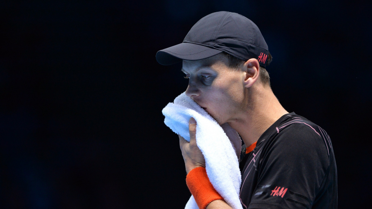 Berdych na úvod Turnaje mistrů prohrál, s Wawrinkou uhrál dva gamy
