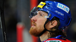 Kašpar si za hození hokejky po rozhodčím nezahraje pět zápasů