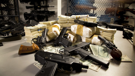 Albánci zadrželi gang, který pašoval zbraně do Sýrie