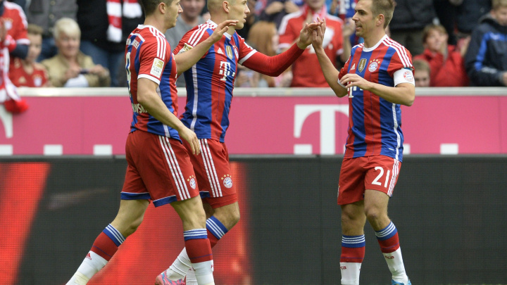 Nominaci na Jedenáctku roku UEFA ovládly Bayern s Realem