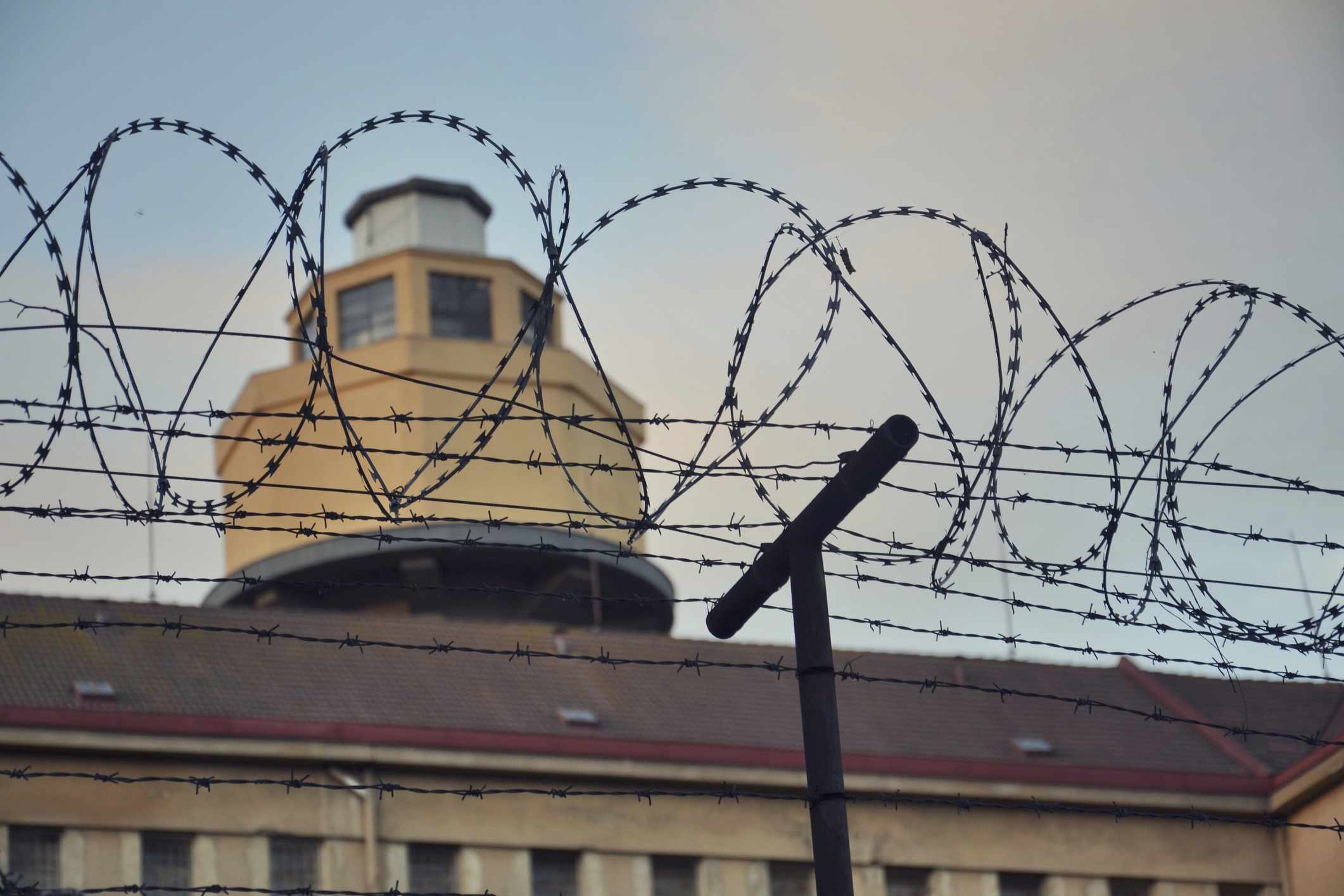 Věznici v Borech povede bachař odvolaný kvůli uprchlému vězni
