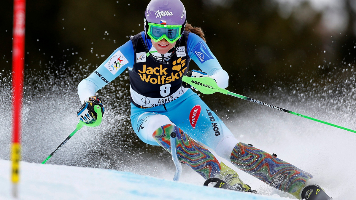 Ve slalomu v Aspenu bodovaly Strachová i Dubovská