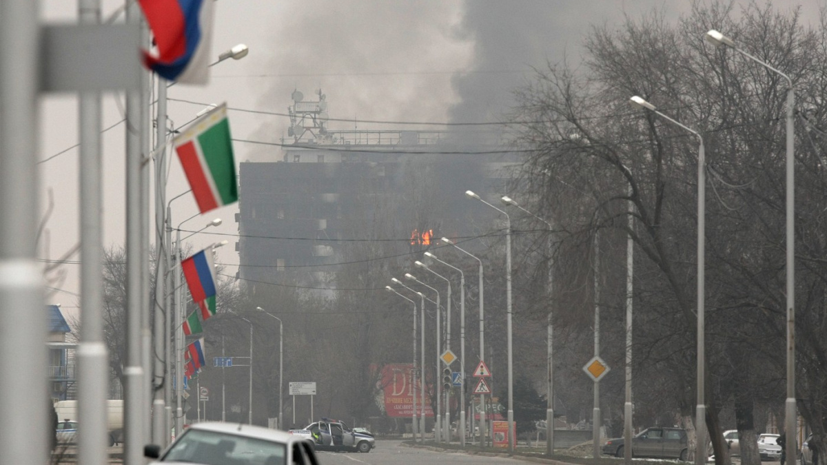 Grozným otřásl mimořádný útok ozbrojenců