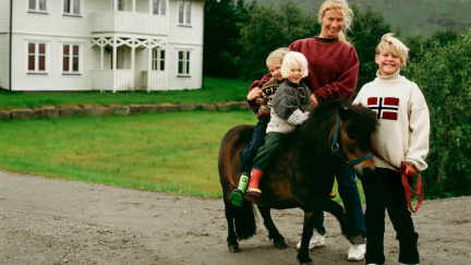 Do případu zabavených dětí v Norsku se vloží Zeman