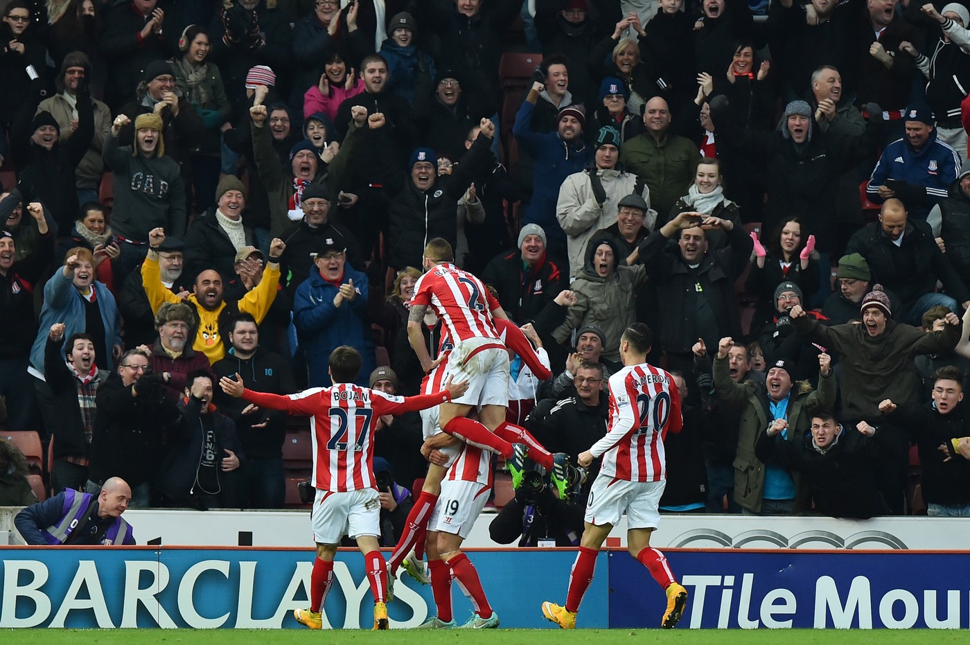Stoke City vypráskalo Arsenal, Rosický nebyl ani na lavičce
