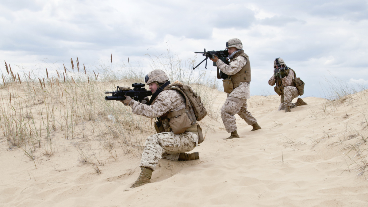 Spojené státy schválily rozpočet na obranu, počítá s téměř 600 miliardami dolarů