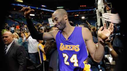 Michael Jordan se klaní, Kobe Bryant je třetím nejlepším střelcem NBA