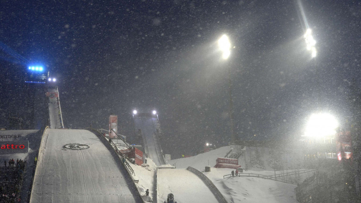 Koudelka se skoku nedočkal, úvodní závod Turné byl zrušen