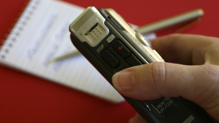 Razie na bosenské novináře. Zveřejnili záznam dokazující korupci v politice