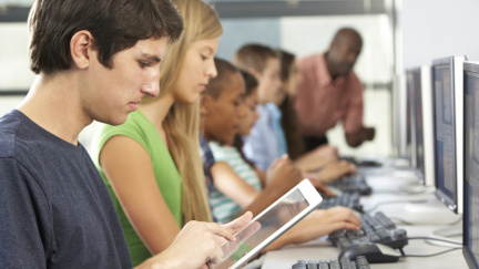 Kurzy pro nadané žáky jsou elitářské, řeklo ministerstvo a zrušilo dotaci