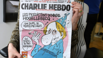 Aktualizováno: V pařížské redakci satirického časopisu se střílelo. Zemřelo 12 lidí