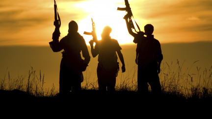 K útoku v Paříži se přihlásil Islámský stát. Nejspíš jde o propagandu