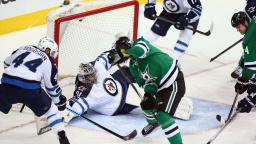 Palát se v NHL blýskl 2 góly, Pavelec s Mrázkem vychytali výhry