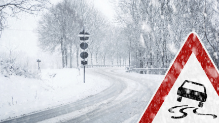 Sníh zkomplikoval dopravu prakticky na celém území republiky