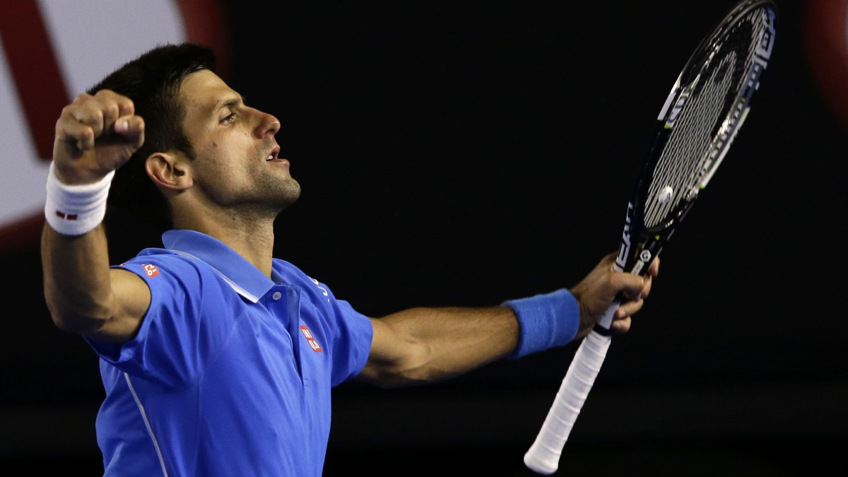 Djokovič je ve finále Australian Open. Wawrinku dorazil 'kanárem'