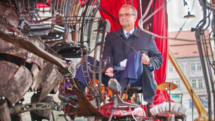 Kalousek chce po Schwarzenbergovi vést Topku