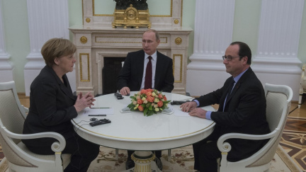 Merkelová, Hollande, Porošenko a Putin se dohodli na schůzce v Minsku