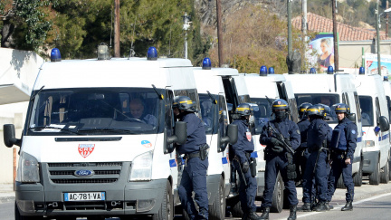 Válka gangů. V Mairseille po sobě zakuklenci stříleli kalašnikovy