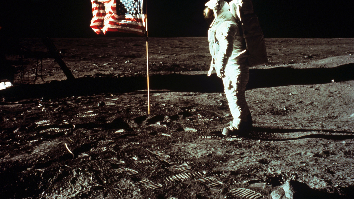 Armstrongova manželka našla kameru, která natočila misi Apollo 11 na Měsíci