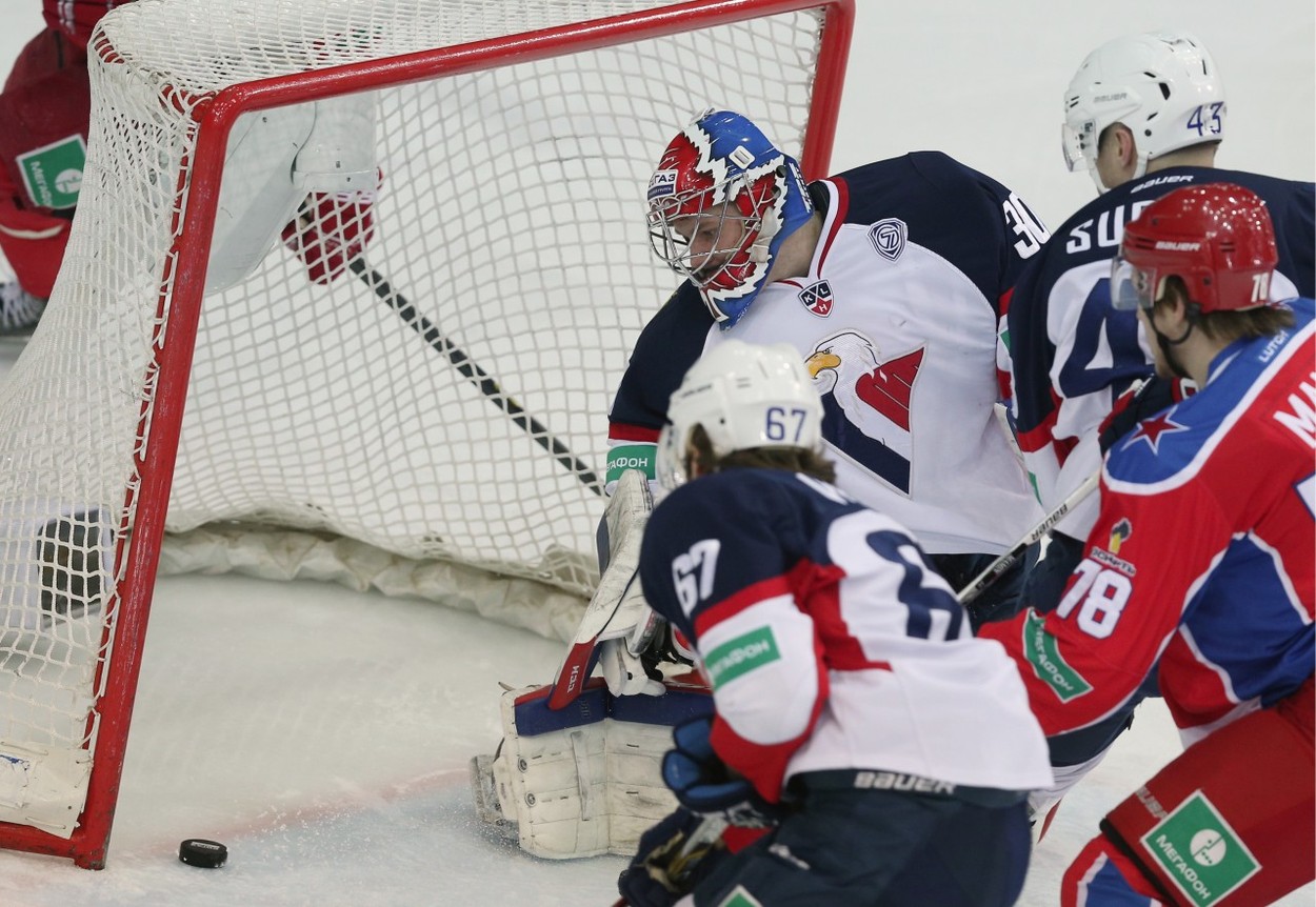 V KHL padl rekord. Slovan Bratislava dostal 12 gólů!