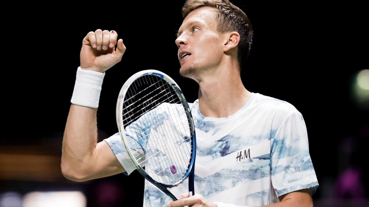 Berdych postoupil do semifinále, český duel ovládla Plíšková