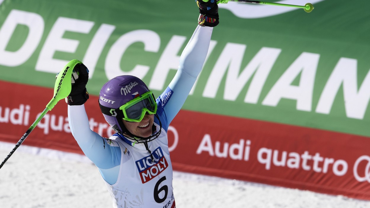 Velký návrat na vrchol! Strachová má bronz ze slalomu MS