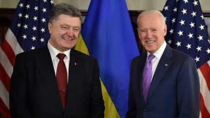 Dodejte nám slibované zbraně, vyzval Porošenko USA