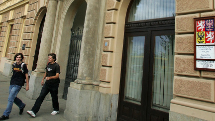 Plzeňská práva opět mohou mít vlastní doktorandy