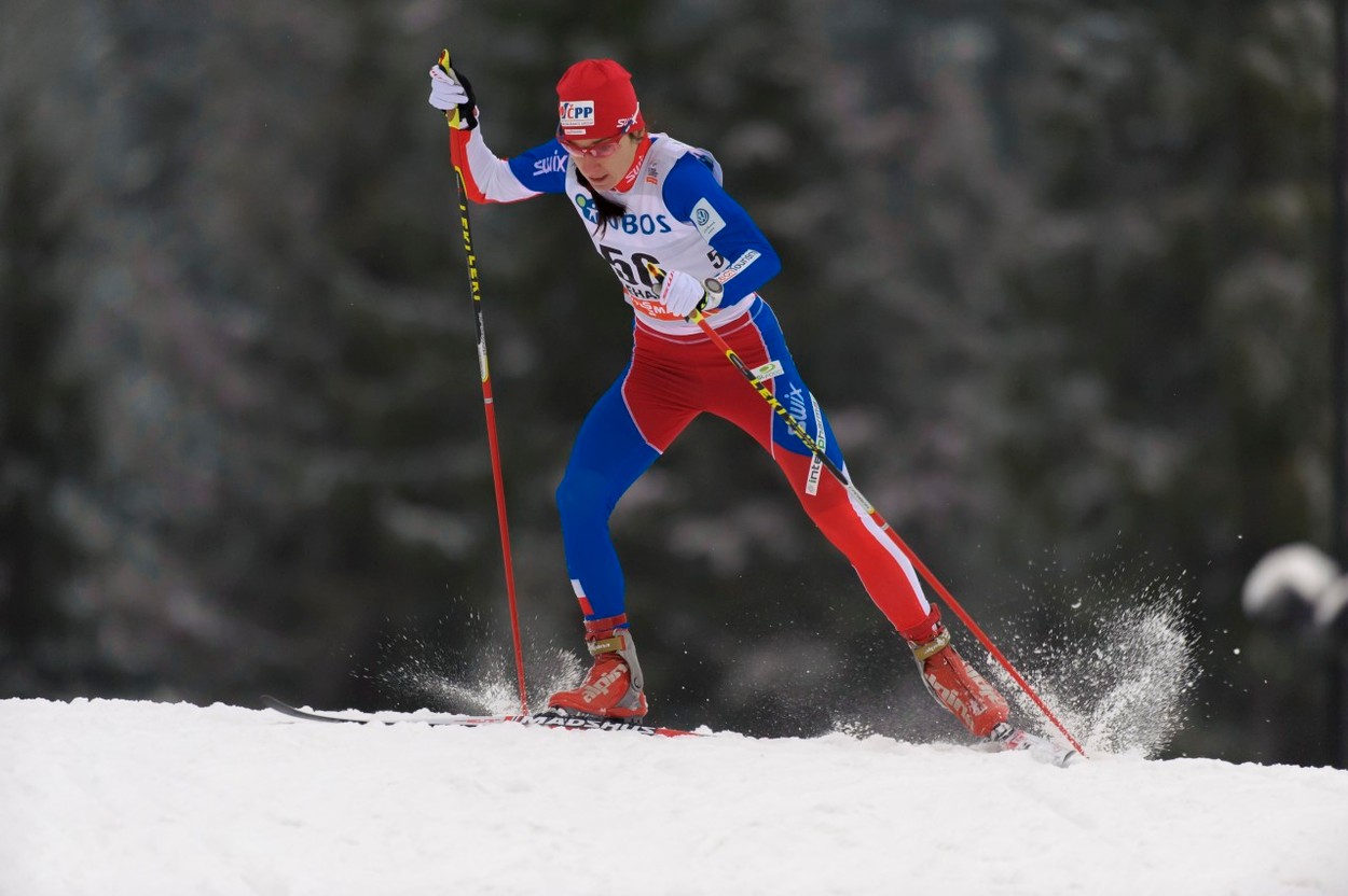 Vrabcová-Nývltová dojela ve skiatlonu na MS v elitní desítce. Muži předvedli strhující finiš