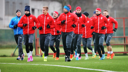 Fotbalovou Plzeň skolila infekce, zápas se Slavií se odkládá