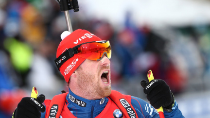 Šlesingr krůček od medaile, ve stíhacím závodě dojel čtvrtý