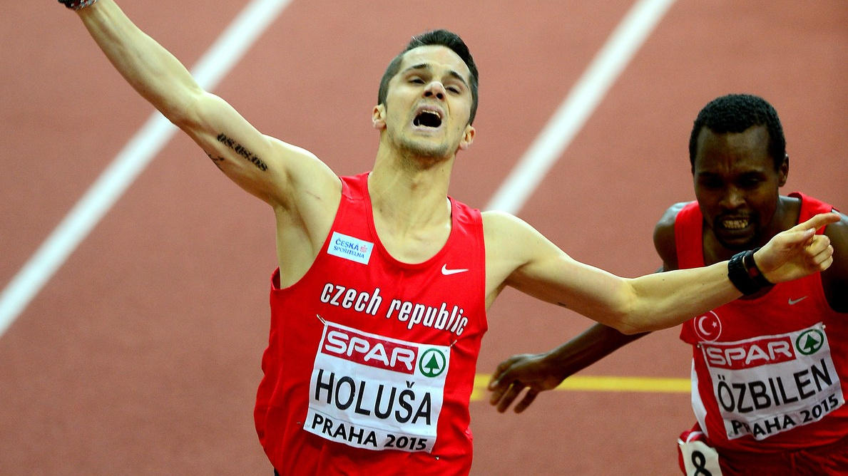 Úžasný finiš Jakuba Holuši přinesl zlatou radost!