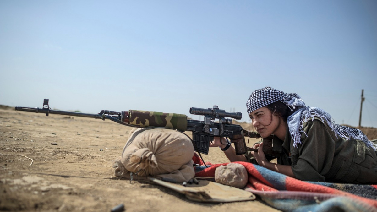 Lidé ze Západu bojují i na straně Kurdů. V Sýrii padla mladá Němka