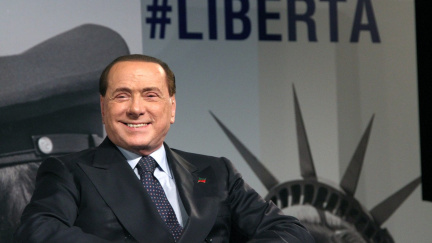 Sexem s nezletilou prostitutkou Berlusconi zákon neporušil