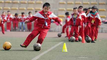 Čína chce být světovou velmocí i na fotbalovém hřišti