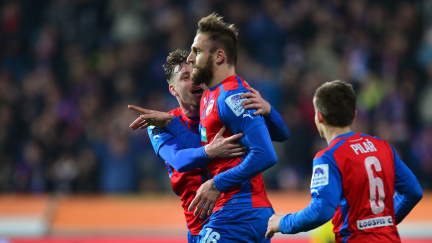 Slavia Spartě nepomohla. Plzeňská Viktoria jde do trháku a ligu vede o pět bodů