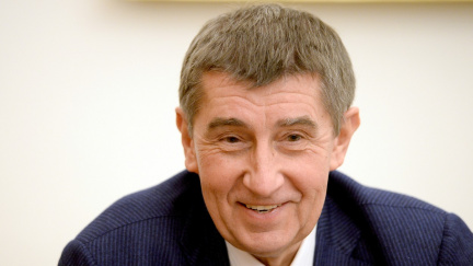 Kdo nemá 2000 Kč ročně, ať radši nepodniká. Vzkazuje Babiš živnostníkům